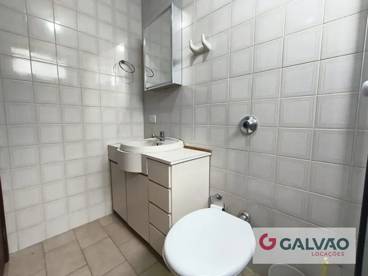 Walk-in closet in a 3-bedroom apartment, 79 m² — photo 13