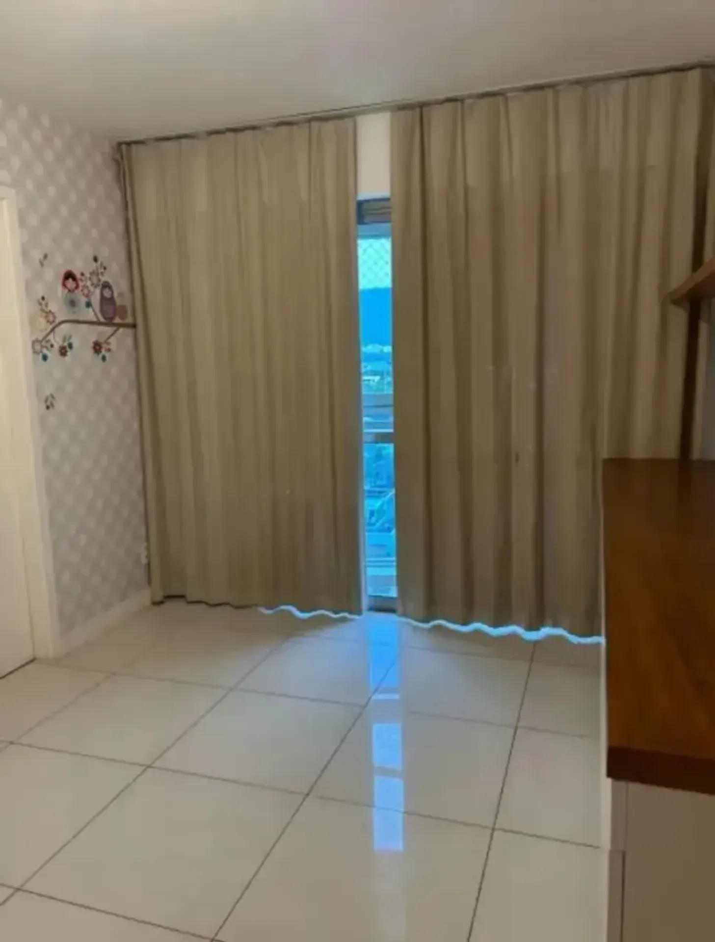 Apartamento com 4 quartos e 5 banheiros, fogão a gás — photo 22