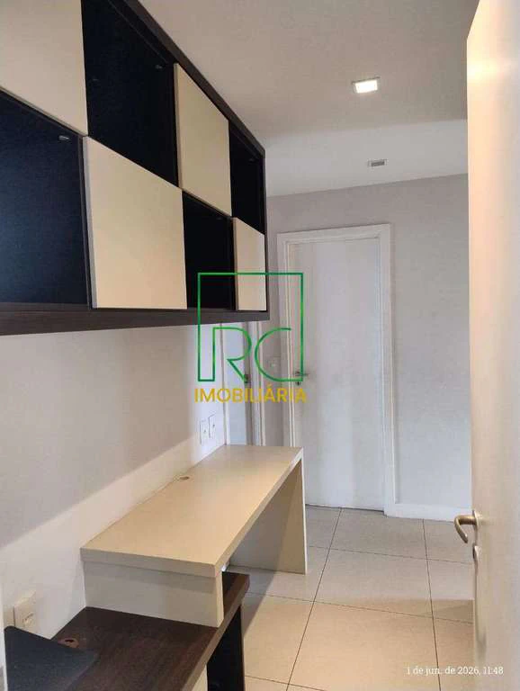 234 m² unfurnished apartment with 4 en-suite bedrooms — photo 23