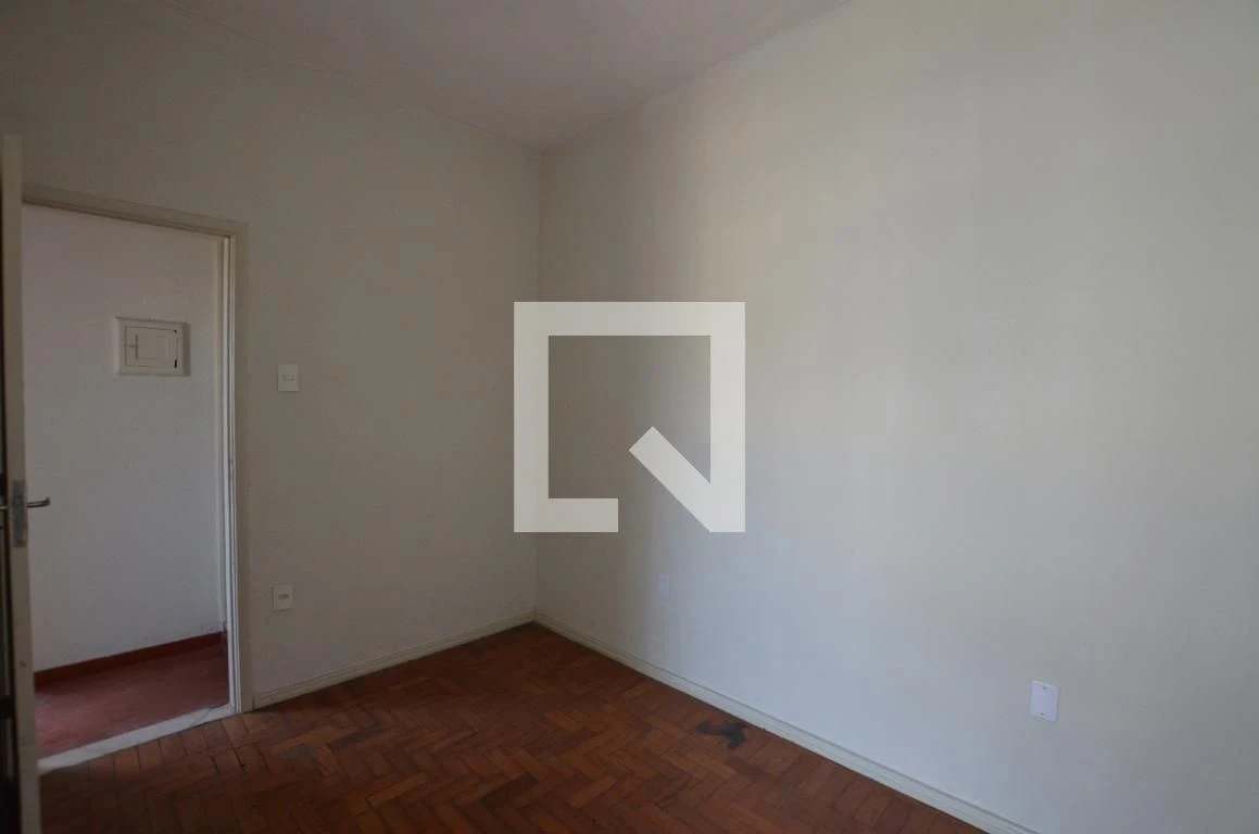 Rental apartment with 2 bedrooms and 1 bathroom — photo 29