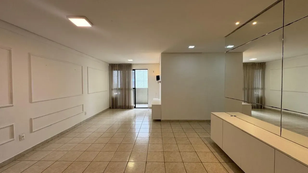 3-bedroom apartment with balcony and 2 parking spaces — photo 8