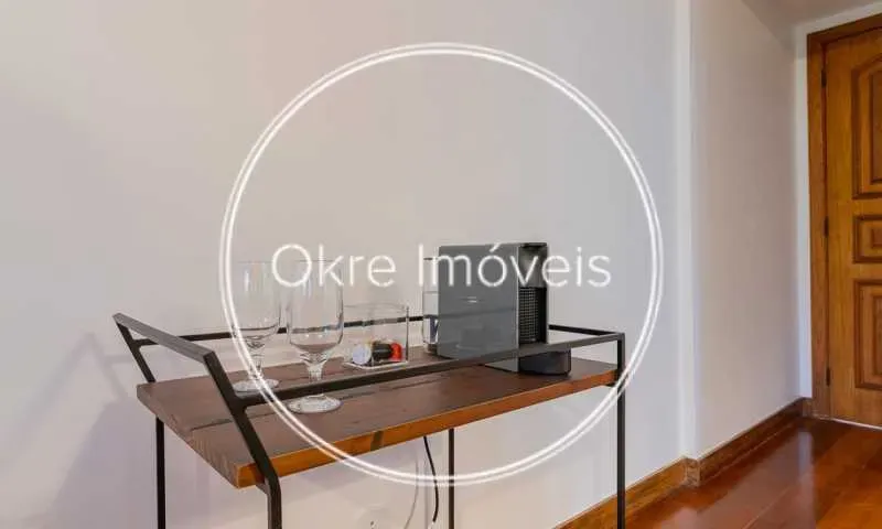 Furnished residential apartment with 4 bedrooms and gas stove — photo 3