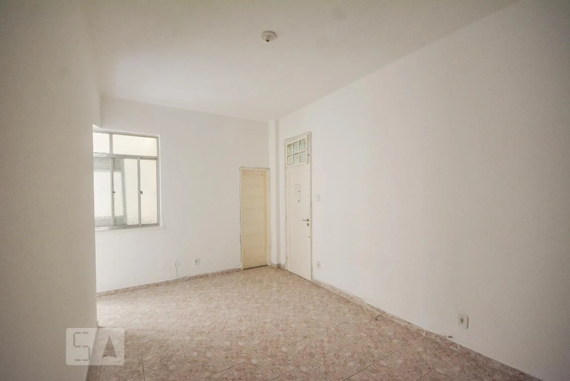 Apartamento com 2 quartos, 1 suíte e 2 banheiros — photo 3