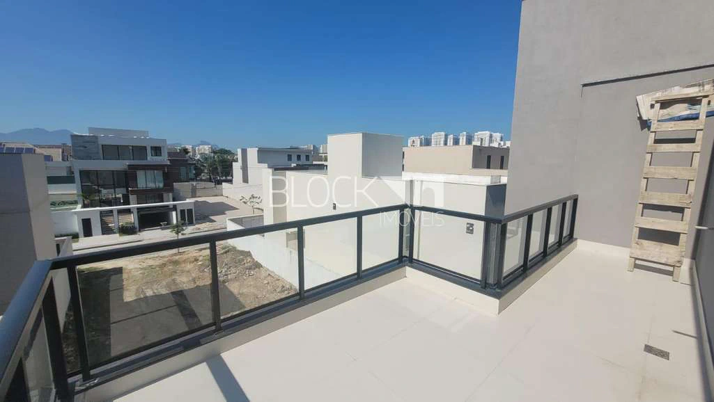Casa com 6 suítes e cozinha americana aberta com fogão a gás — photo 20