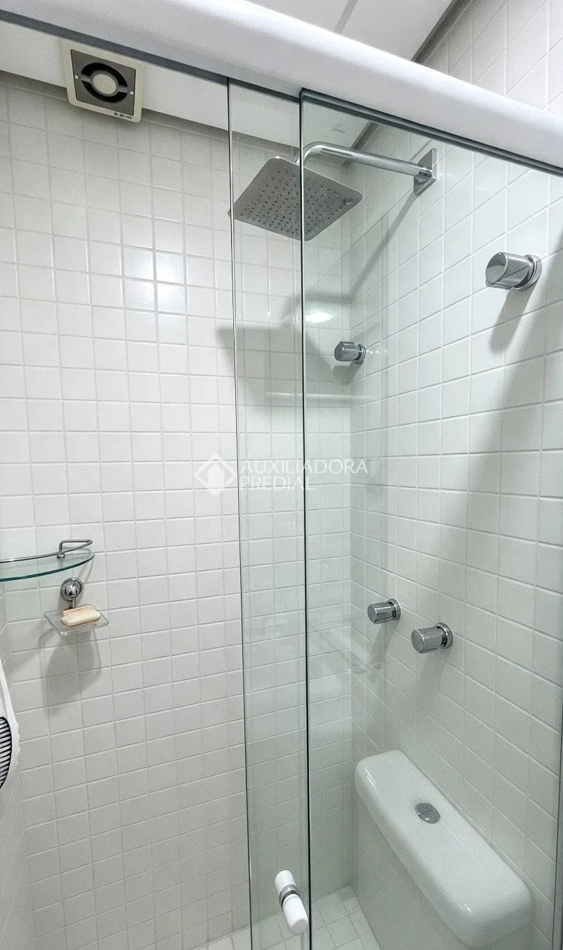 Вид на парк та 2 спальні: квартира 40 м² — photo 30