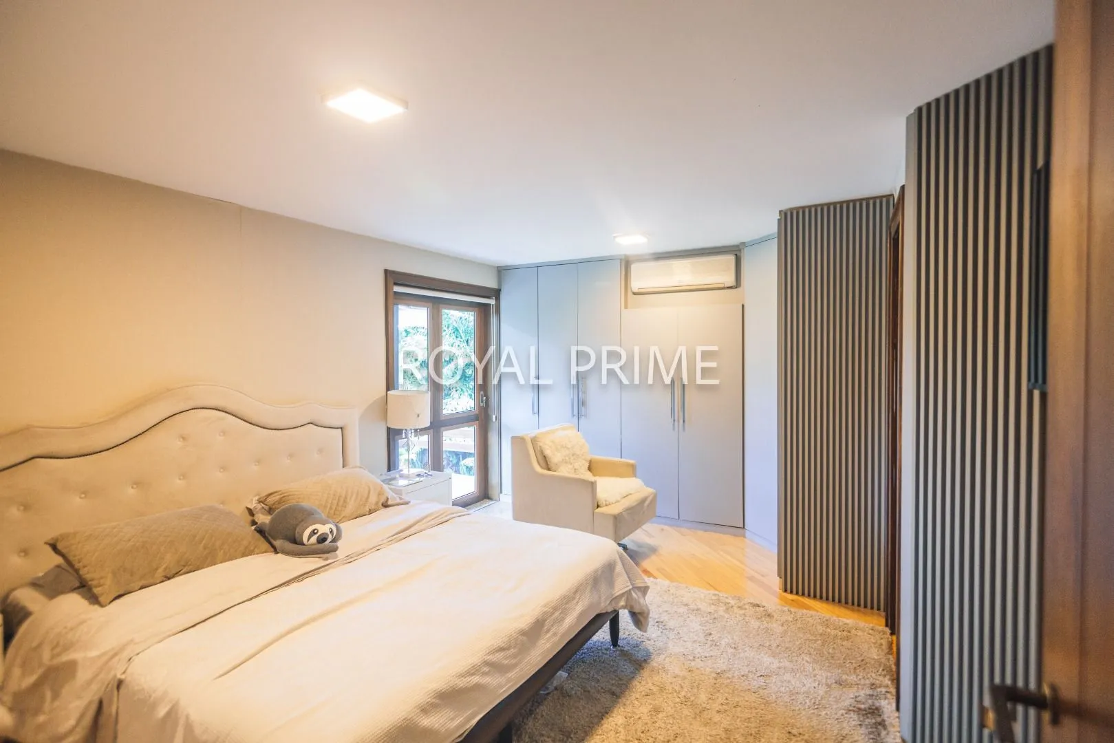 Furnished house in a gated community with 4 bedrooms and 5 baths — photo 39