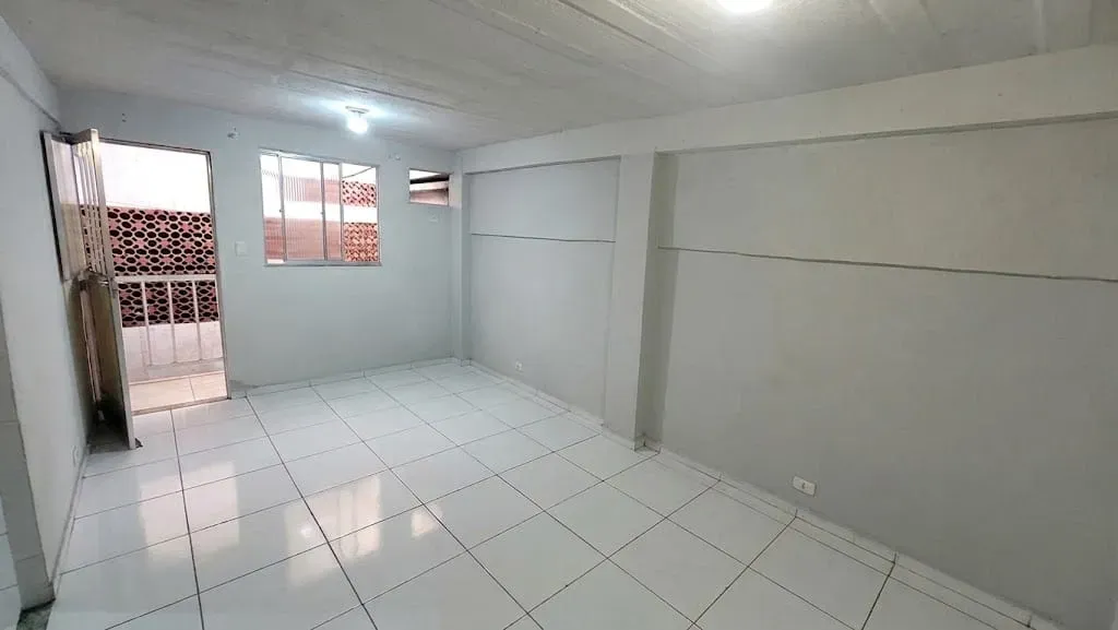 Apartamento de 1 quarto e 33 m² — photo 2
