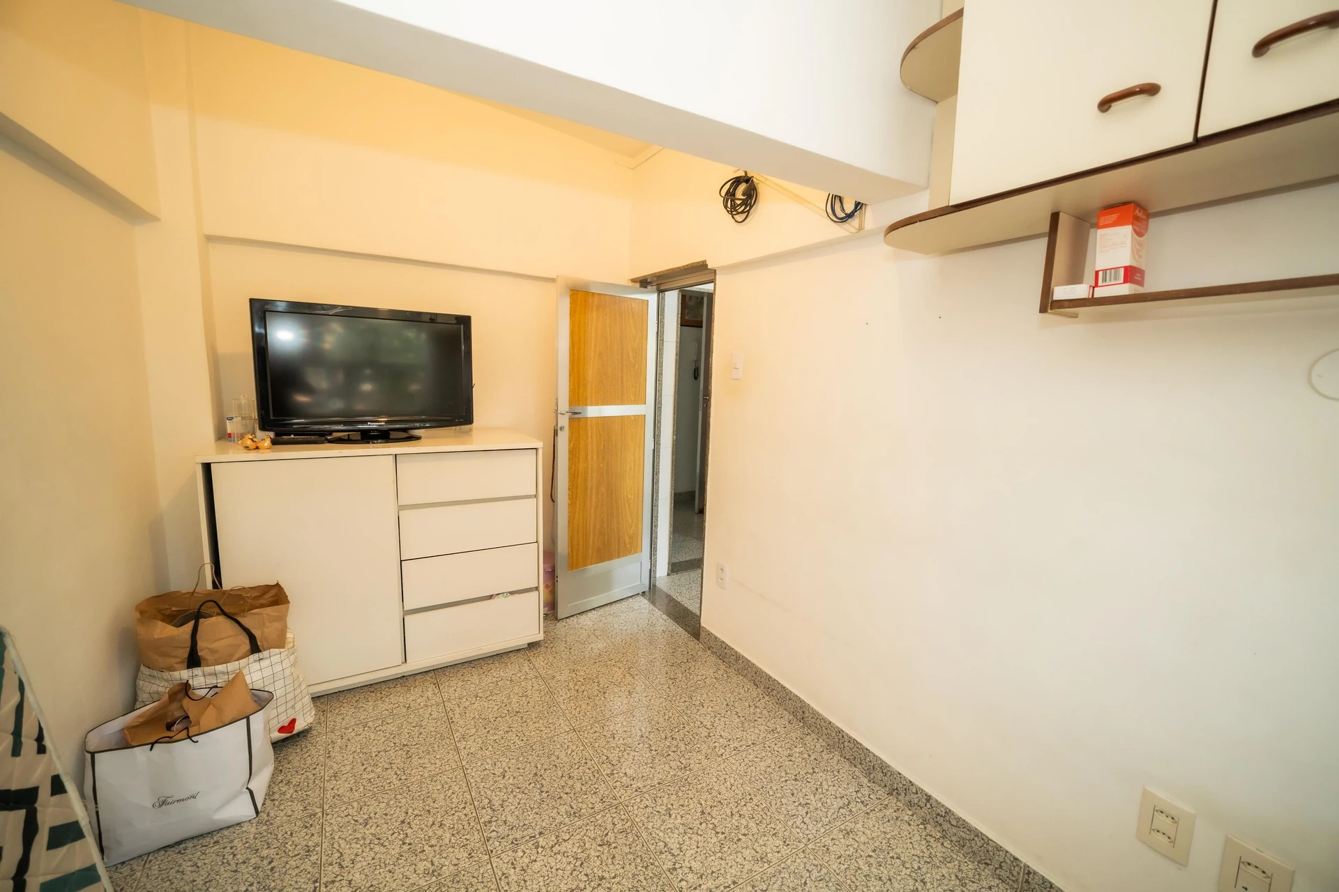 Furnished house, 449 m², with a jacuzzi — photo 56