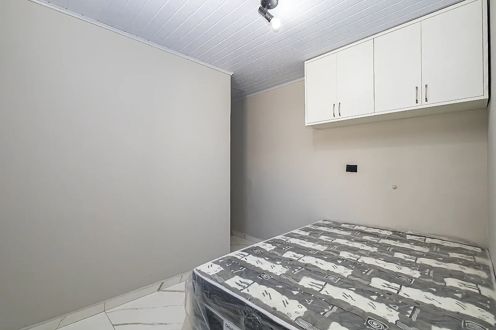 One-bedroom apartment with a washing machine in Curitiba — photo 3