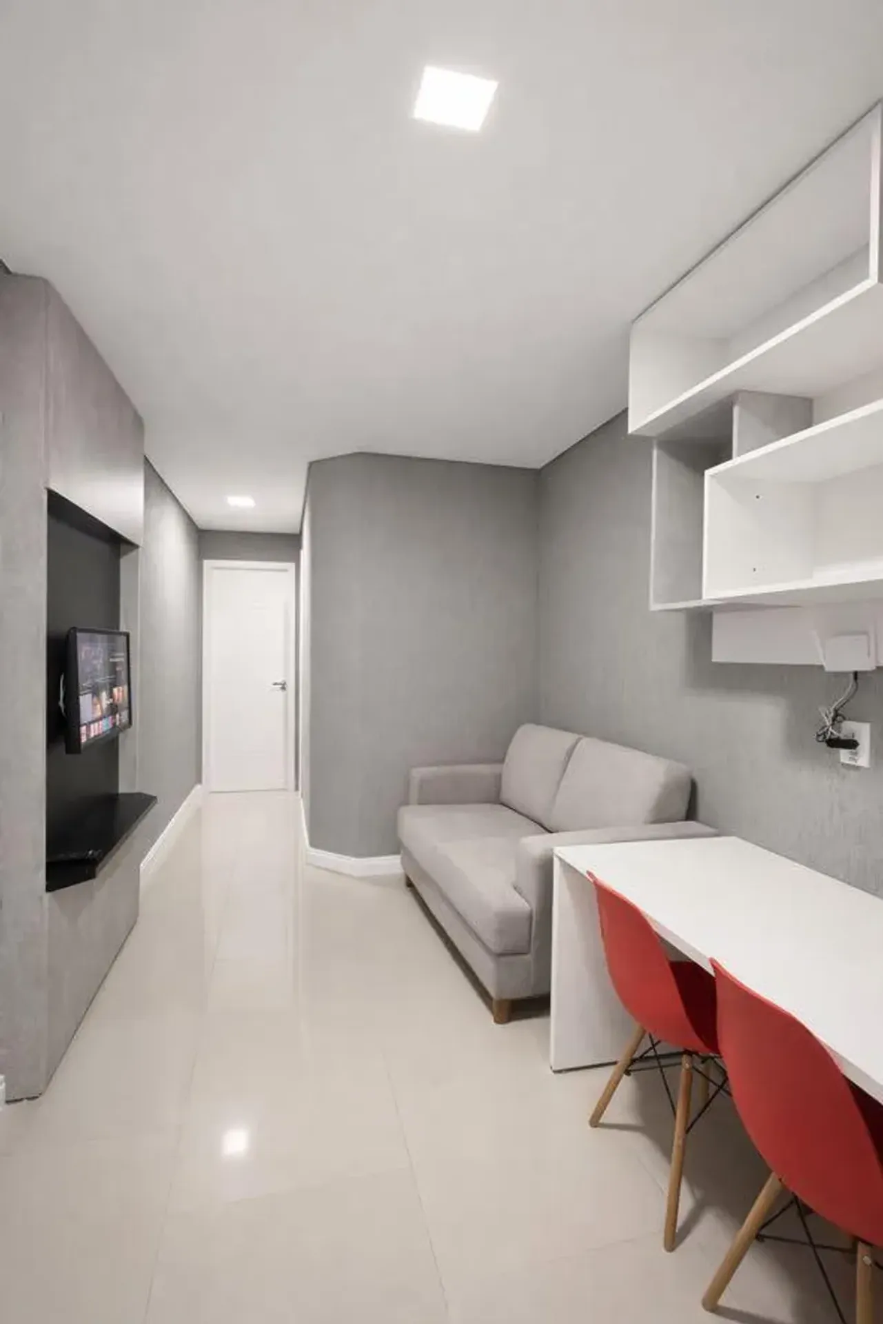 Apartamento de 33 m² com varanda e jardim privativo