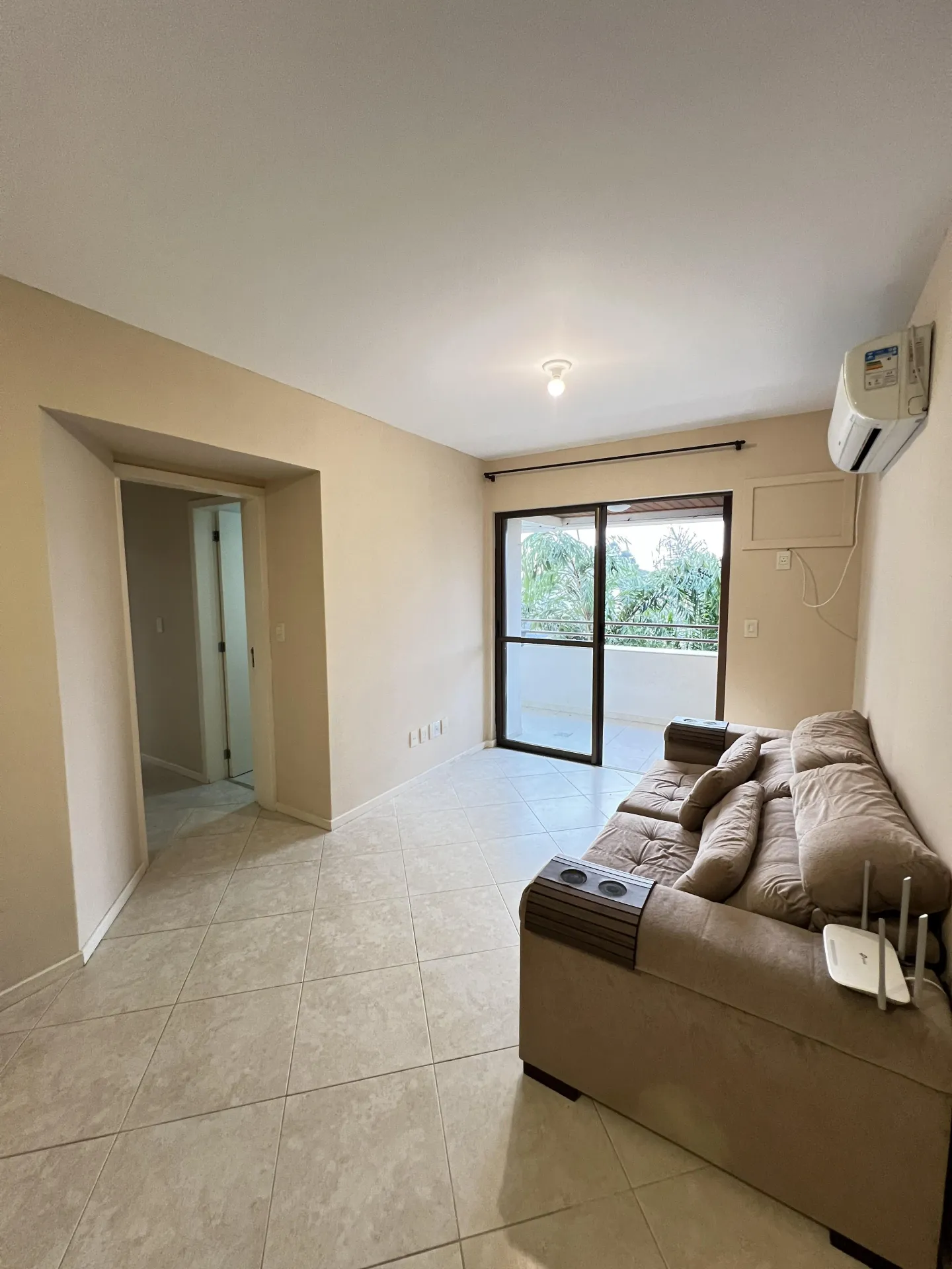 2-bedroom apartment with a grill on the balcony — photo 11