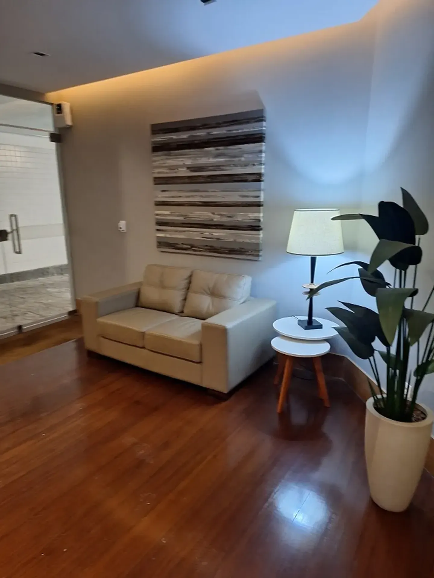 2-bedroom apartment with a bathtub in Rio de Janeiro — photo 4