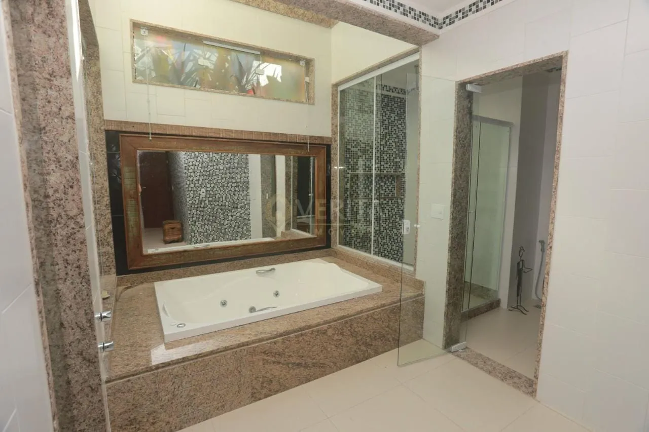 House with 7 bedrooms and 10 baths, 3200 m² and pools — photo 35