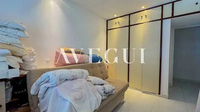 Residential apartment with 4 bedrooms and separate kitchen — photo 19