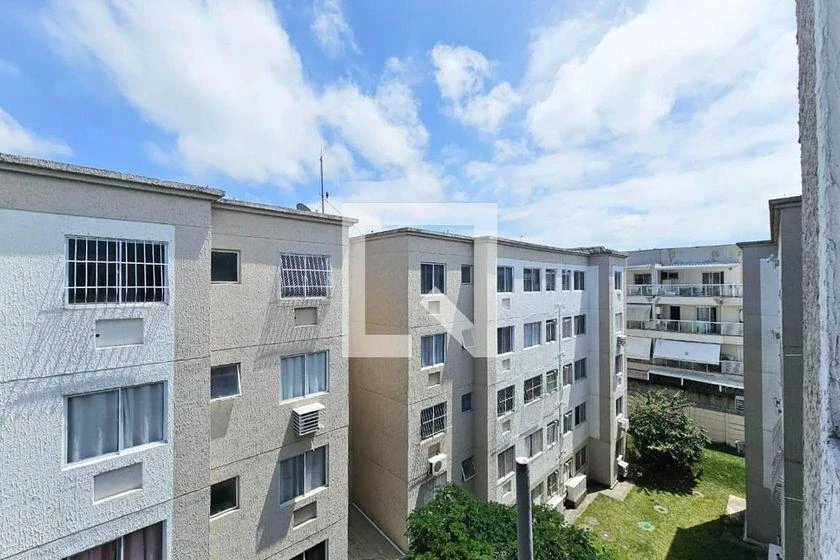 2-bedroom apartment in a building with a gym — photo 7