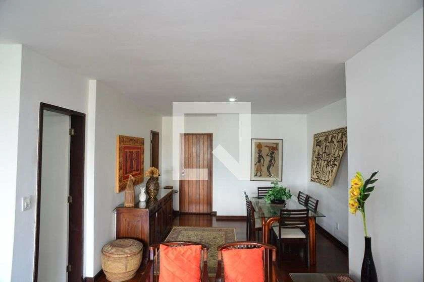 139 m² apartment with glassed-in balcony and 2 parking spots — photo 14