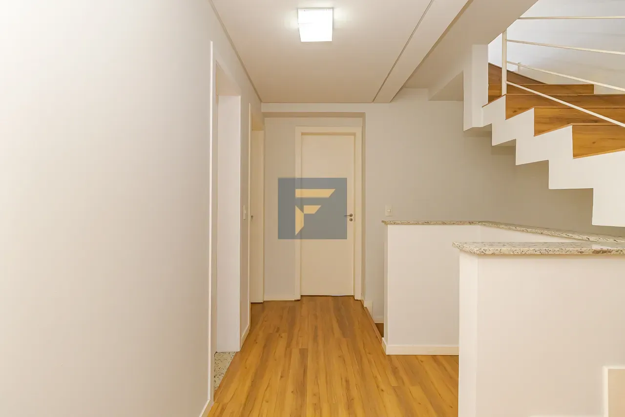 Furnished 140 m² house with 4 bedrooms and open-plan kitchen — photo 23