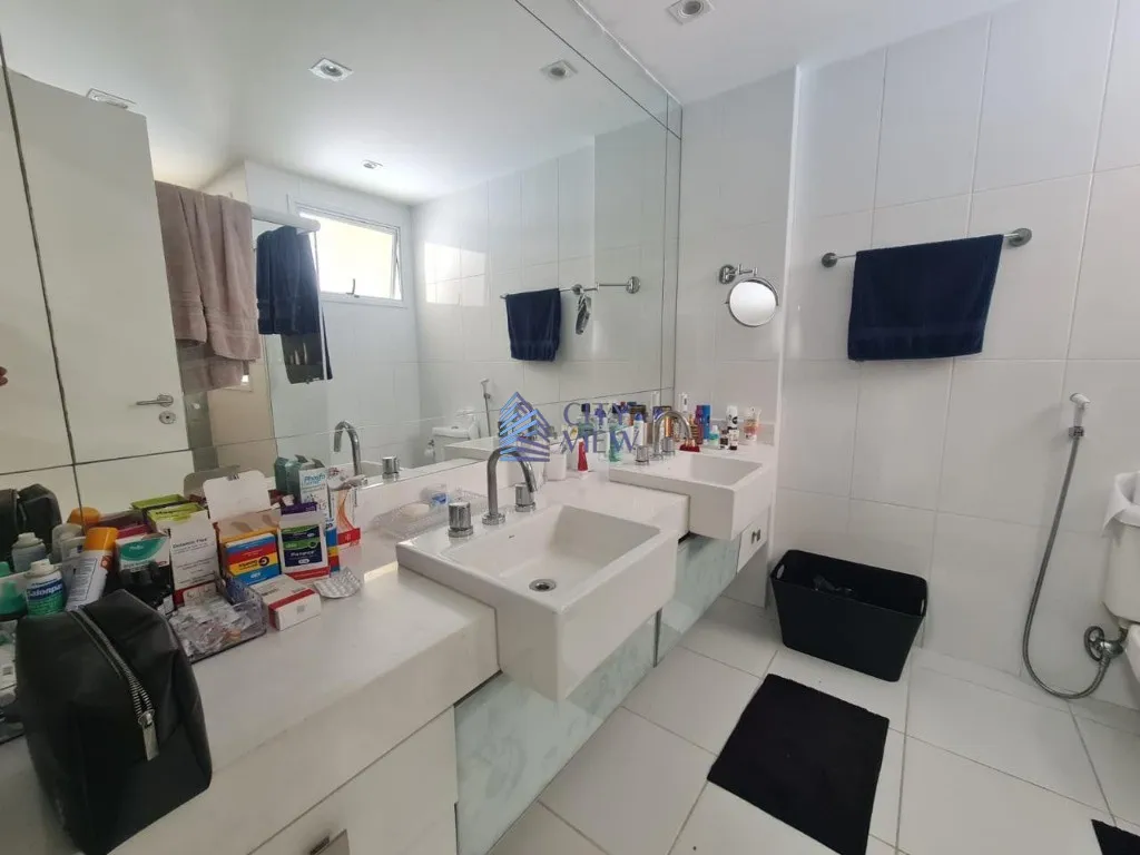 Casa com 3 dormitórios e 4 banheiros de 400 m² — photo 13