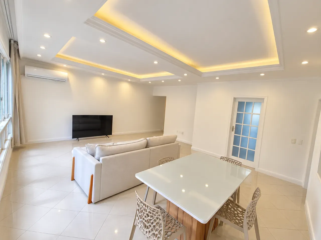 Furnished 120 m² apartment with 3 bedrooms and 3 bathrooms — photo 9