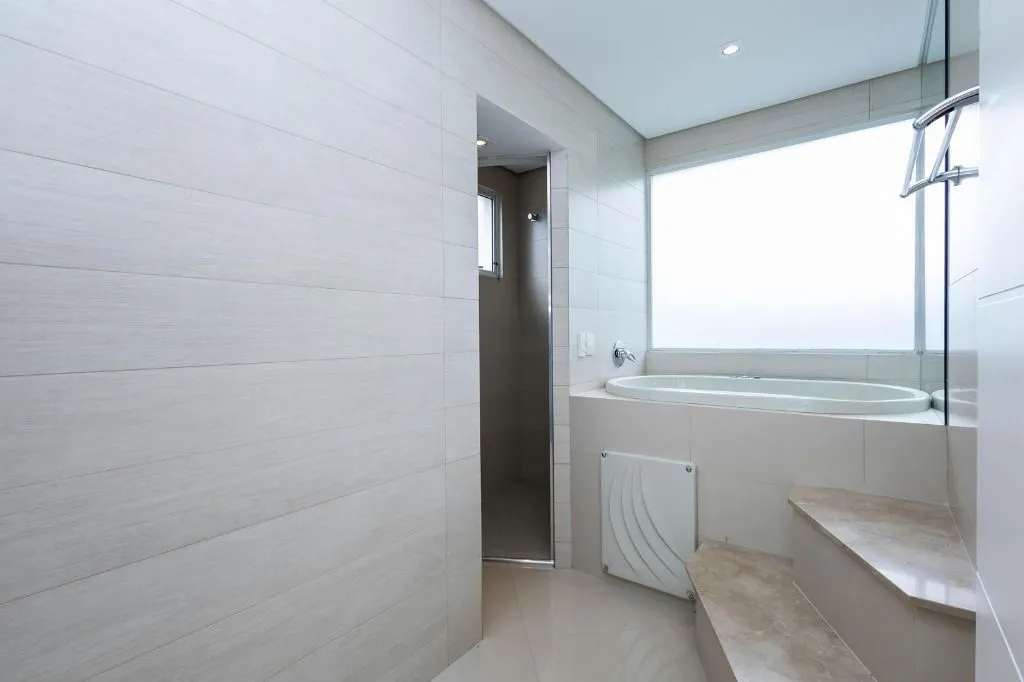 Furnished house 649 m² with 4 en-suite bedrooms — photo 44