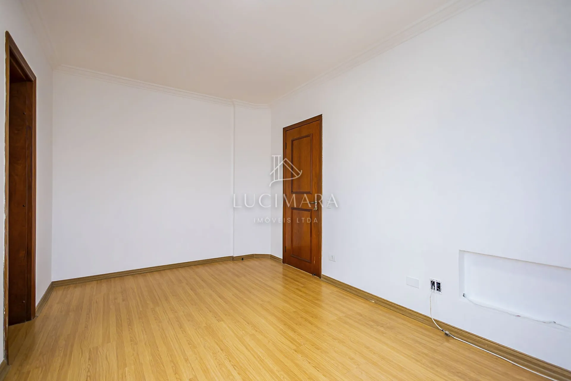 Незамеблированная квартира с 4 спальнями 427 м² — photo 54