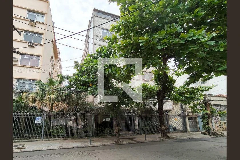 2-bedroom apartment with balcony and 75 m² — photo 39