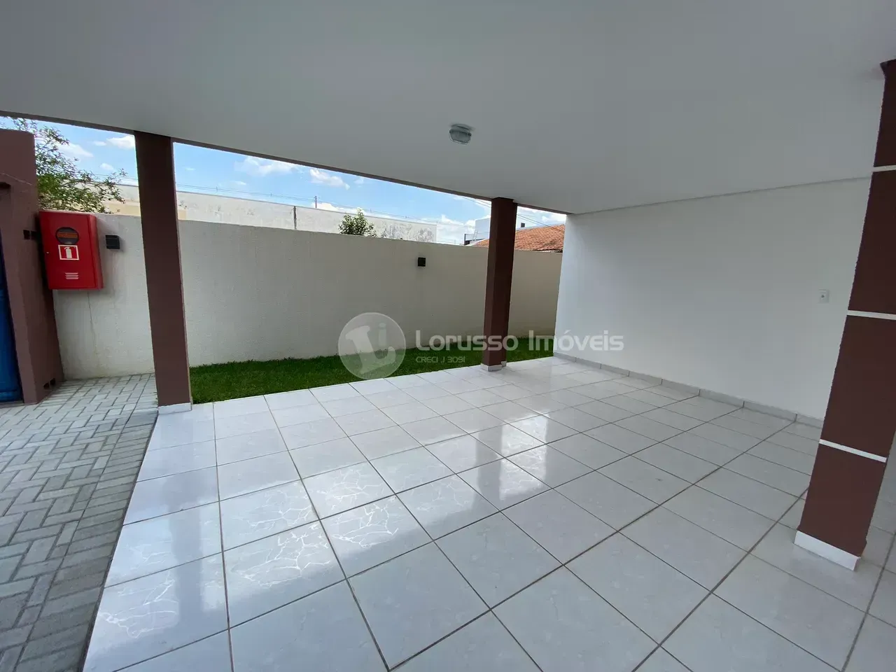 Rental studio with 1 bedroom and a gas stove — photo 13