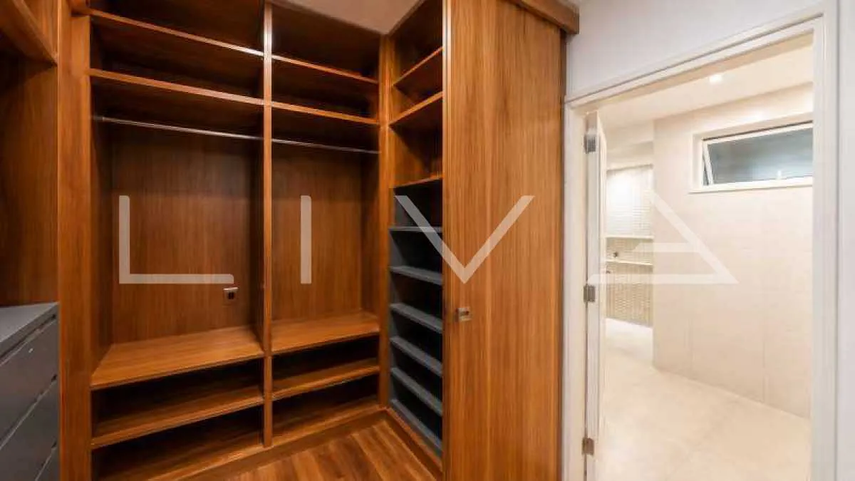 Water view in a 3-bedroom apartment, 260 m² — photo 19