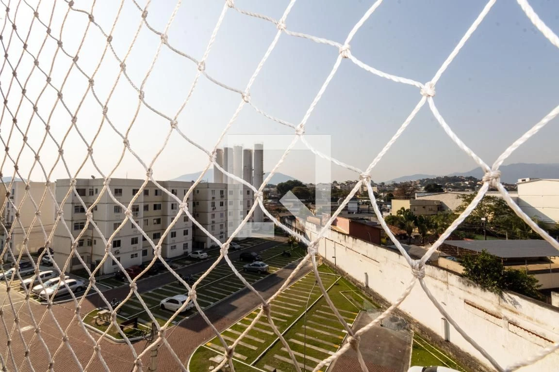 Apartamento sem mobília com churrasqueira na varanda — photo 12