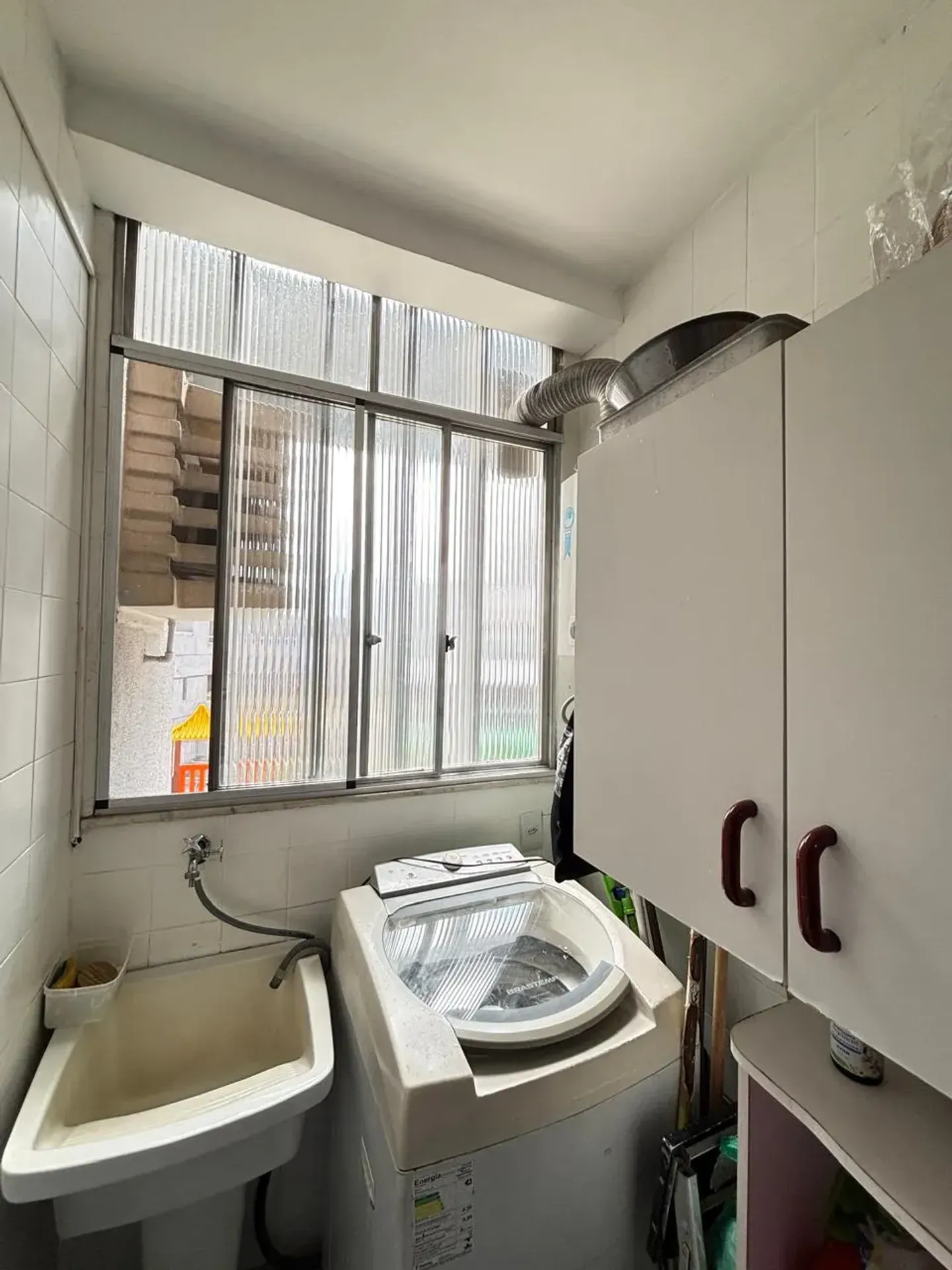 2-bedroom apartment with 3 bathrooms and parking space — photo 42