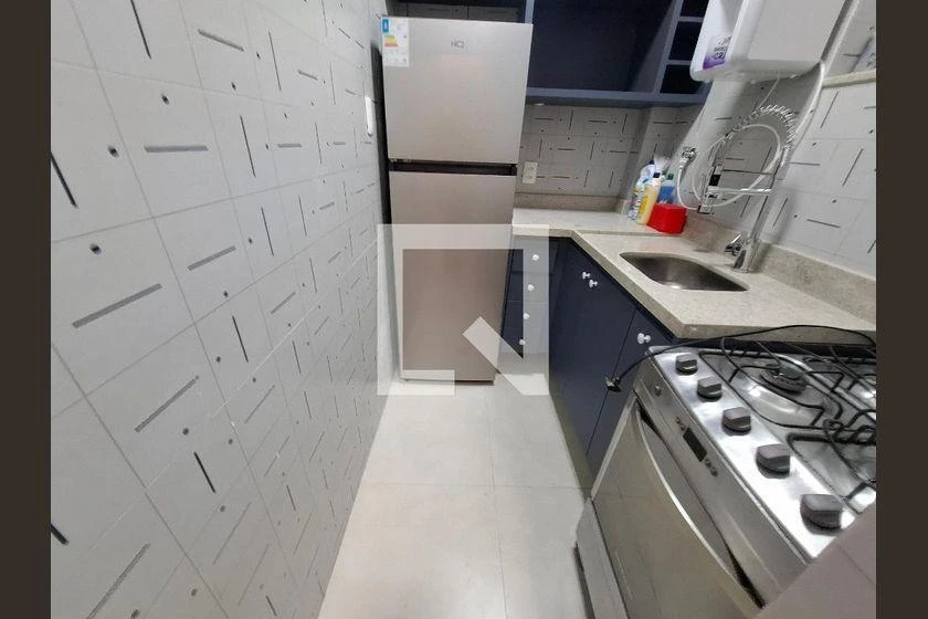 Washing machine in a one-bedroom apartment, 39 m² — photo 9