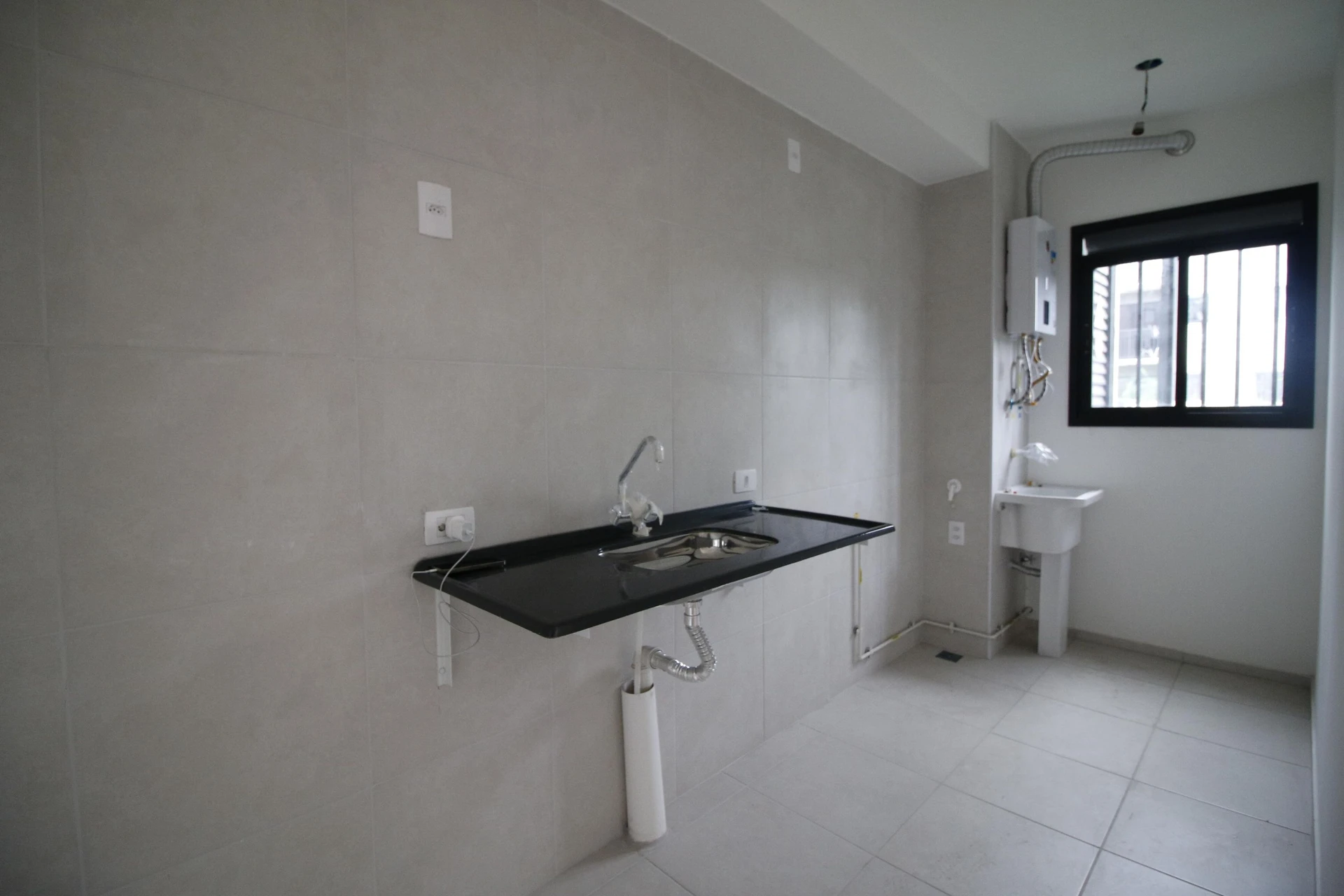 Apartamento com 2 quartos, varanda e vaga de garagem — photo 19