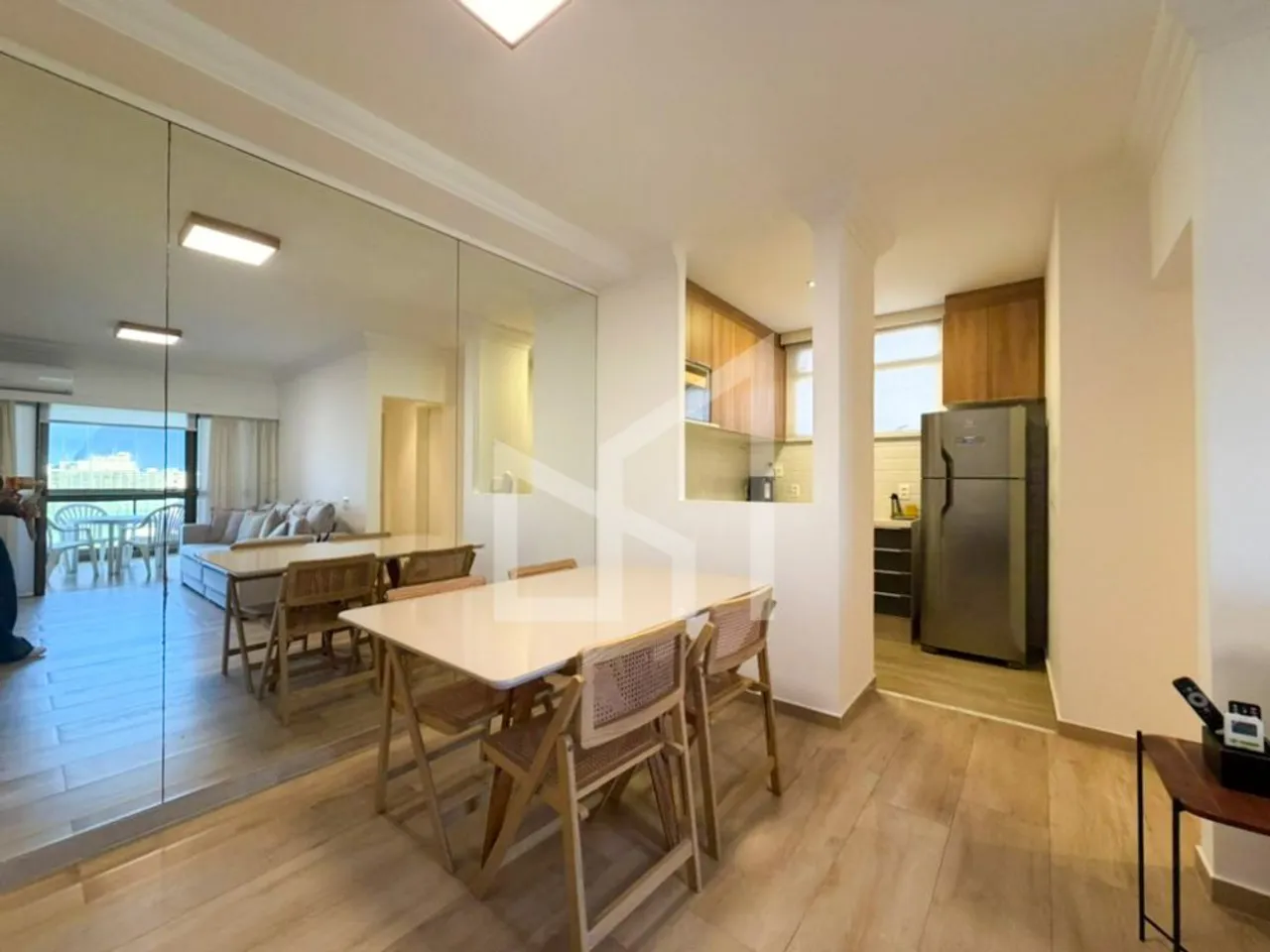Furnished apartment with a glassed-in balcony — photo 2