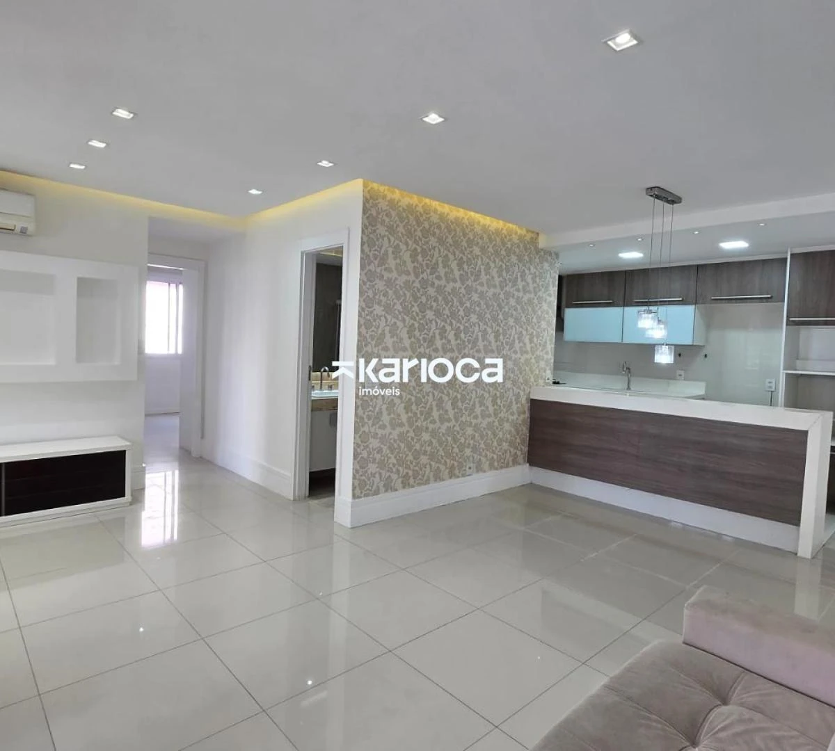 Floor-to-ceiling windows in a 3-bedroom apartment, 90 m² — photo 6
