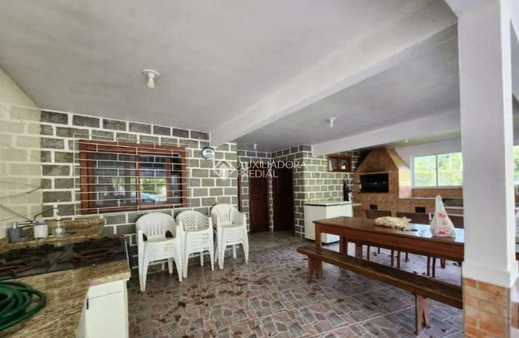 Casa de 3 quartos com jardim, Ribeirão da Ilha