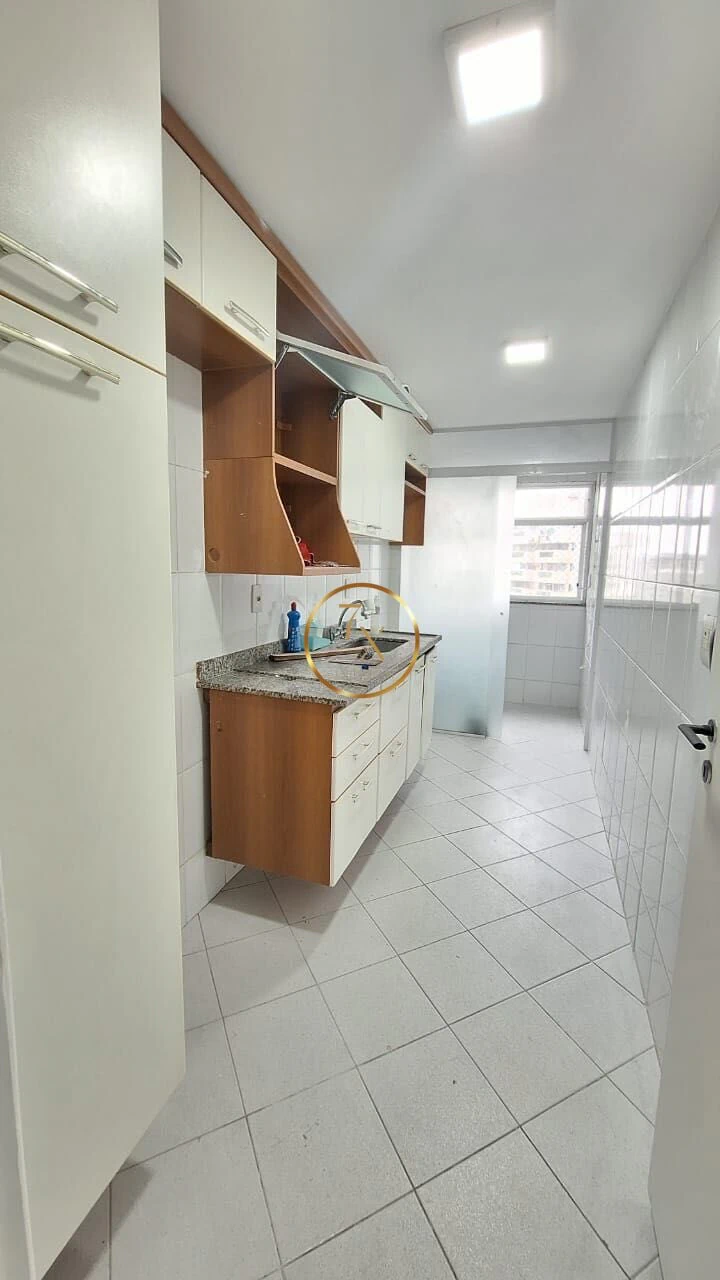 Застеклённый балкон и 2 спальни: квартира 70 м² — photo 10
