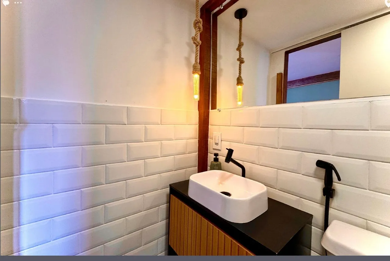 Furnished apartment, 25 m², with wood or laminate floors — photo 10