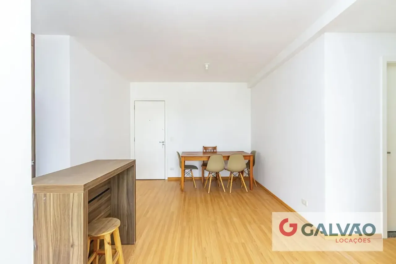 Furnished 3-bedroom apartment with 111 m² — photo 6