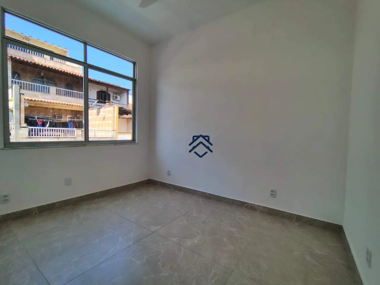 Duplex house with open-plan kitchen and 2 bedrooms — photo 29