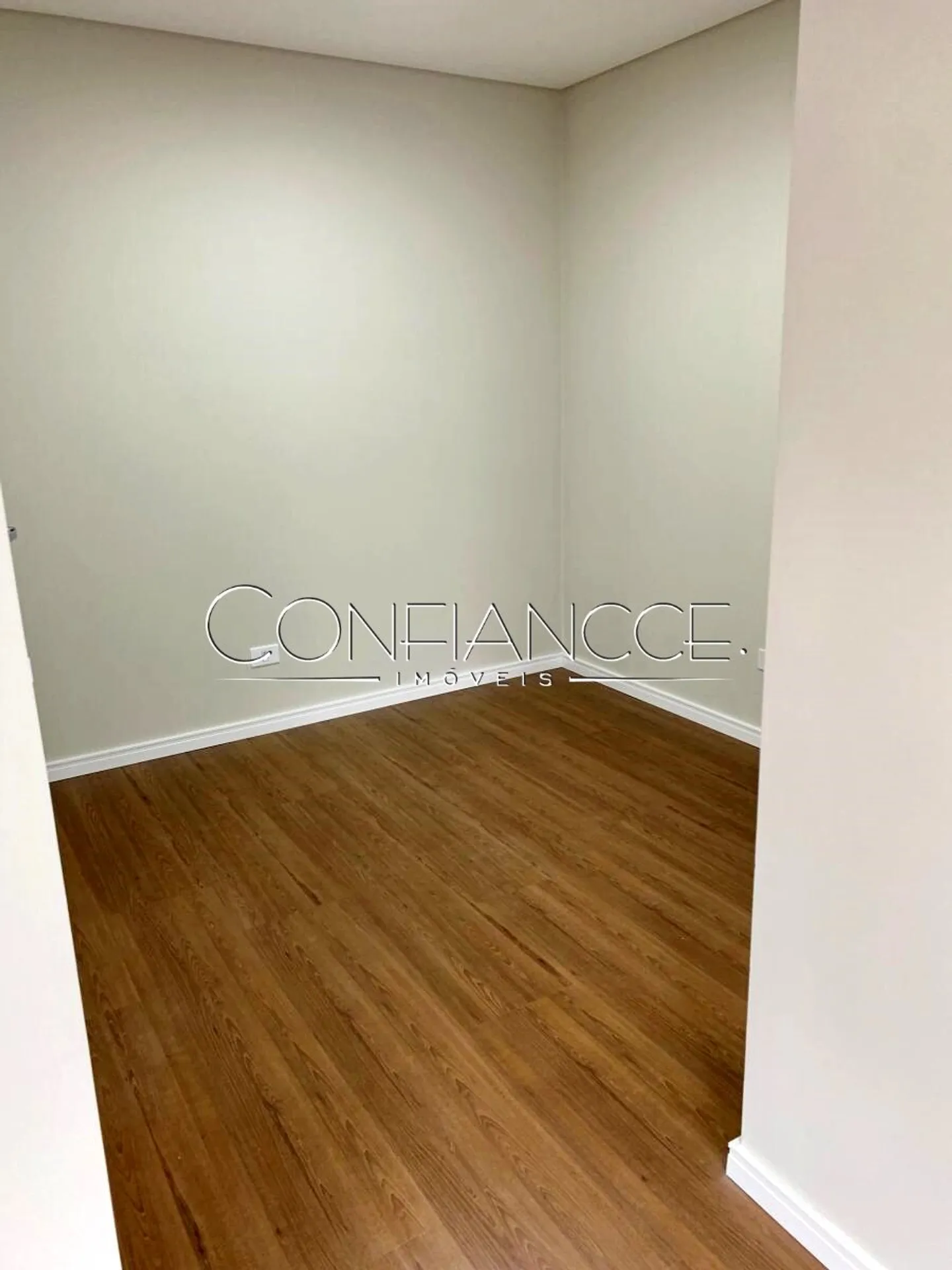 Sobrado em condomínio com 3 suítes e 5 banheiros — photo 11