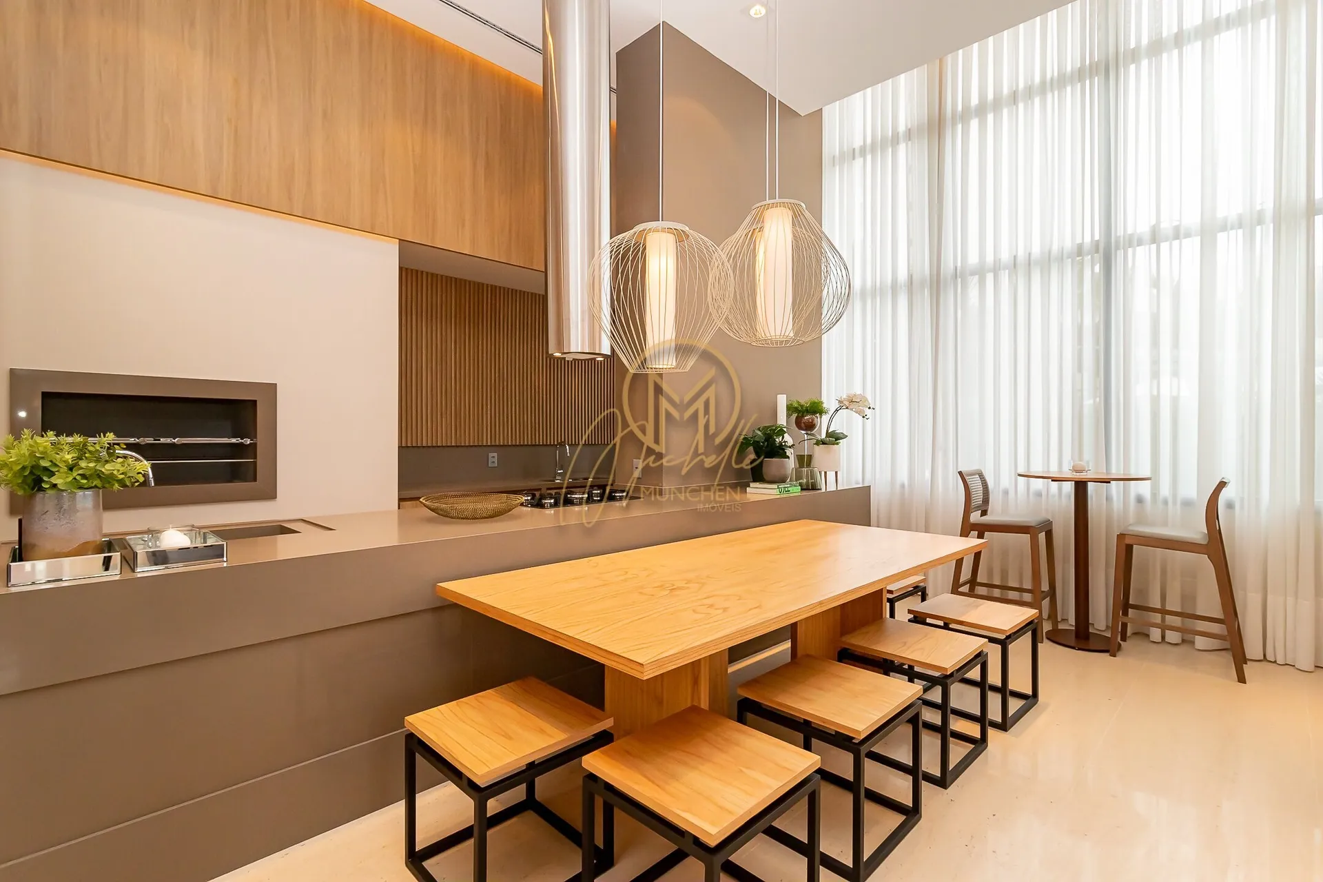 Furnished 462 m² apartment with 4 en-suite rooms — photo 39