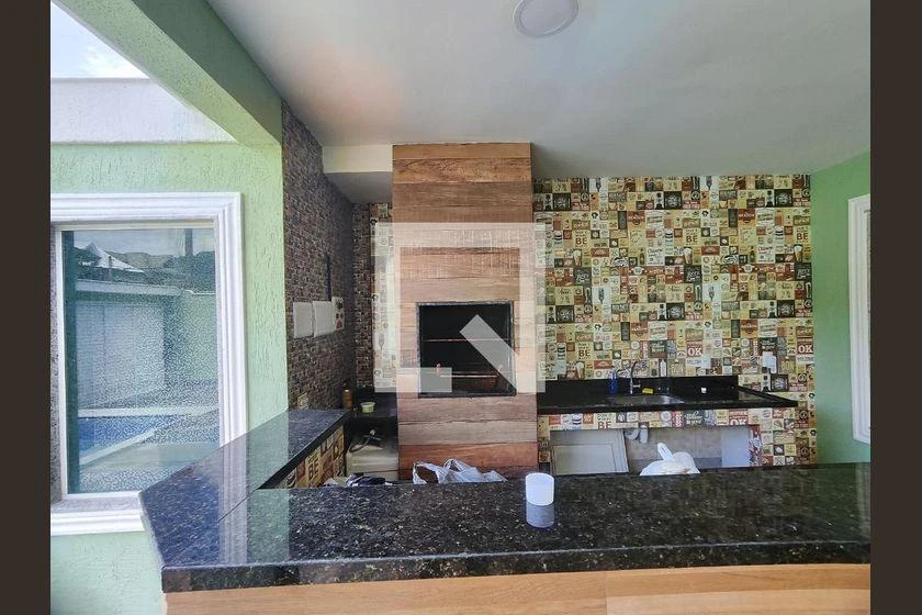 Rental apartment with 4 en-suite bedrooms and 350 m² — photo 27
