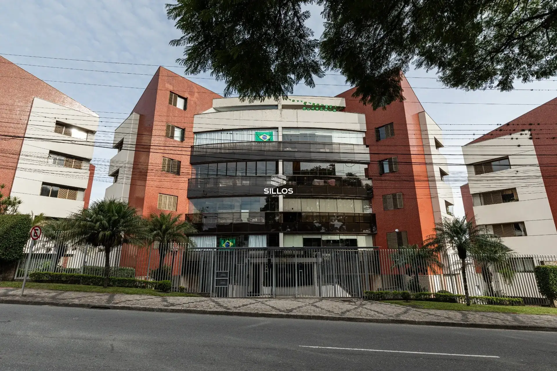 Apartamento para alugar com 262 m², 3 dormitórios e sacada — photo 42