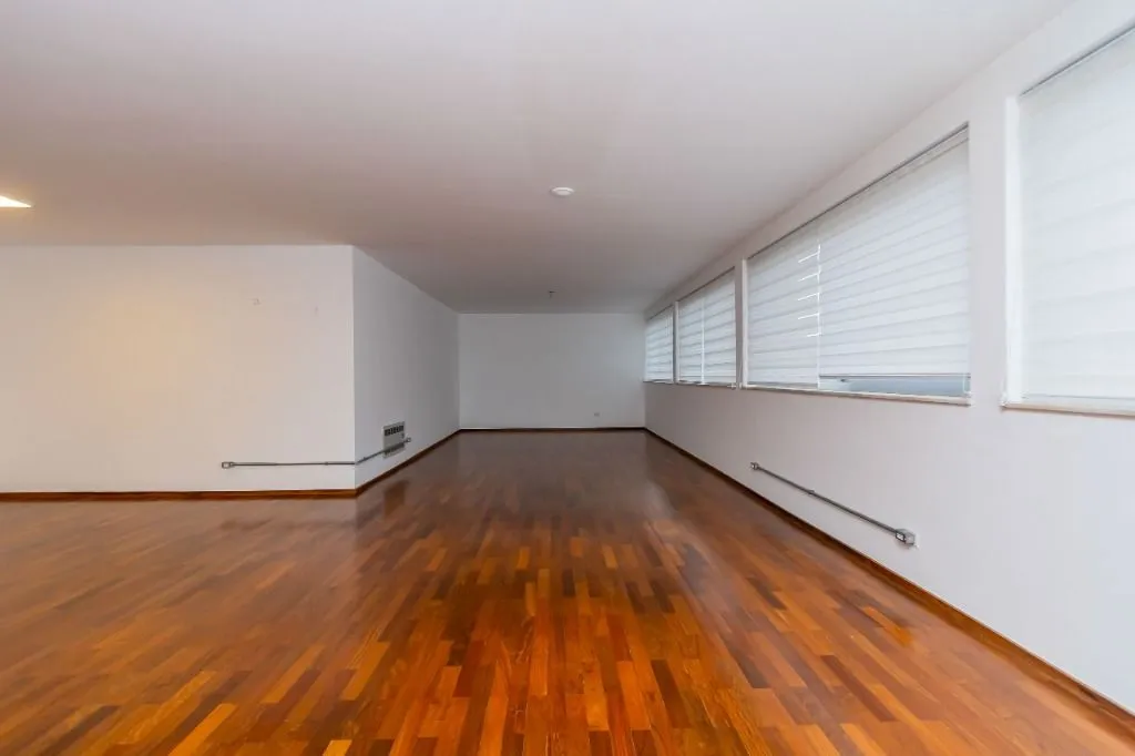 Apartamento de 3 dormitorios con 202 m² y 2 plazas — photo 4