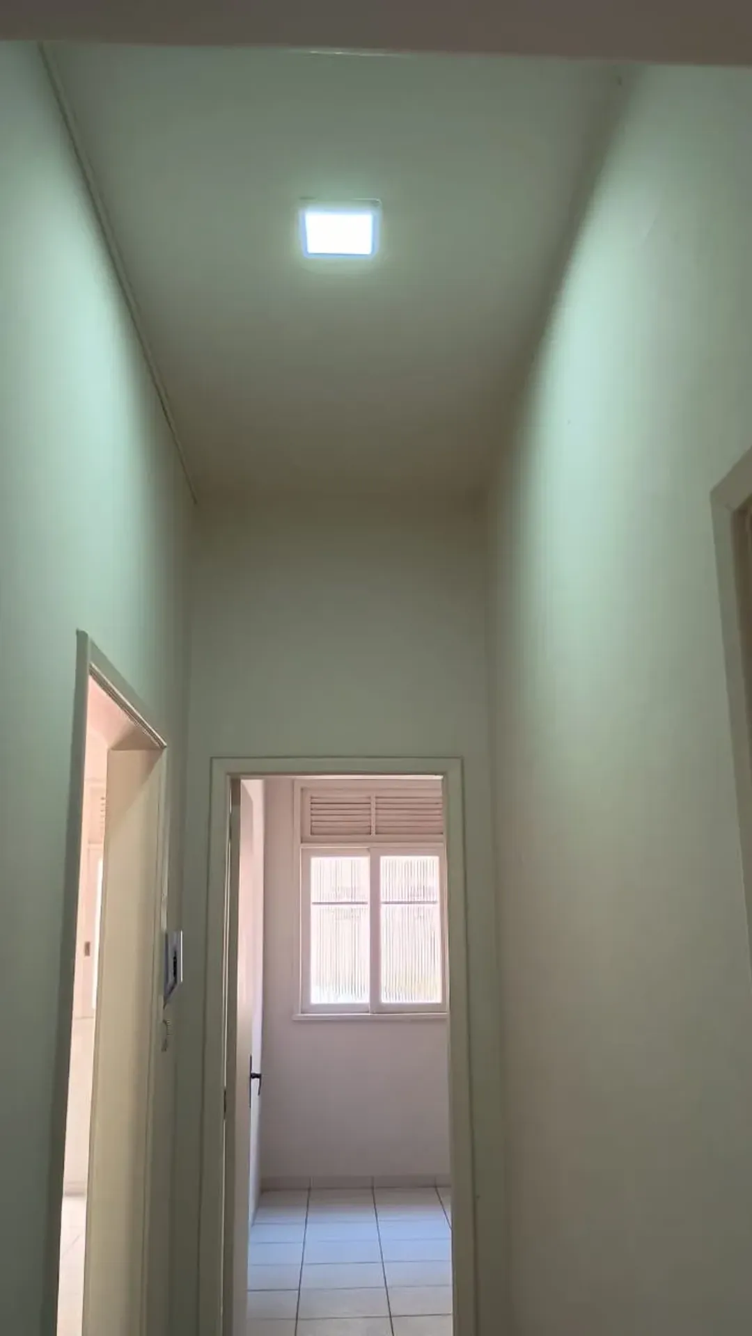 Unfurnished 105 m² house with 2 bedrooms and private garden — photo 8