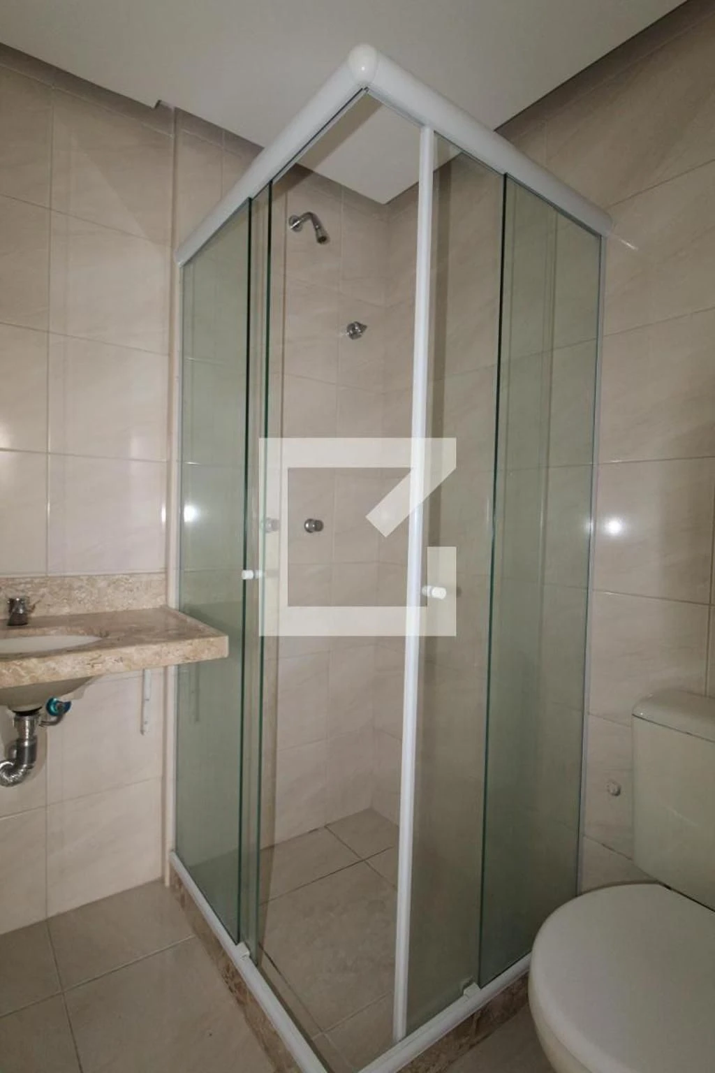 3-bedroom apartment with en-suite bathrooms and 1 parking — photo 49