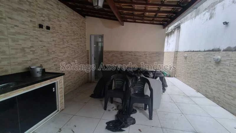 House with 180 m², 3 bedrooms and a terrace — photo 12