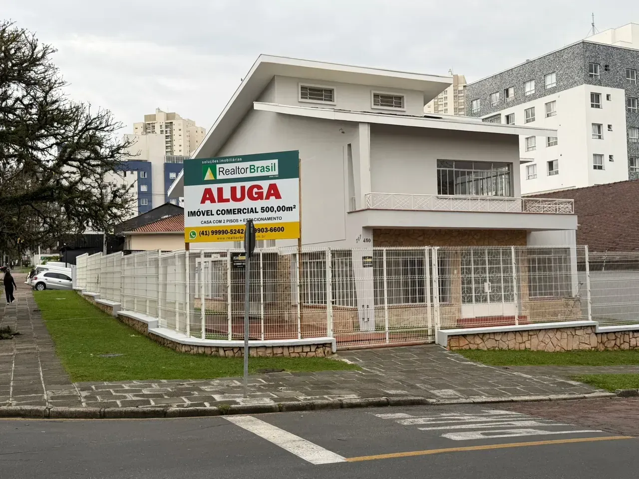 5-bedroom house, 500 m²