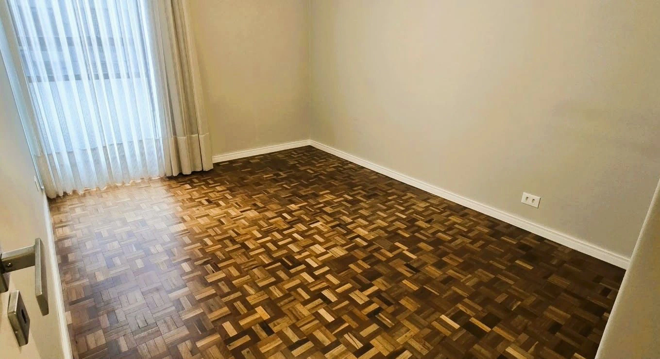 2-bedroom apartment with a washing machine in Curitiba — photo 14