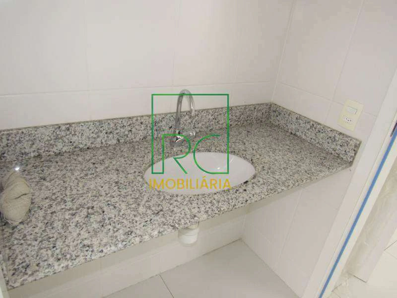 Casa com 3 quartos e cozinha independente de 263 m² — photo 11